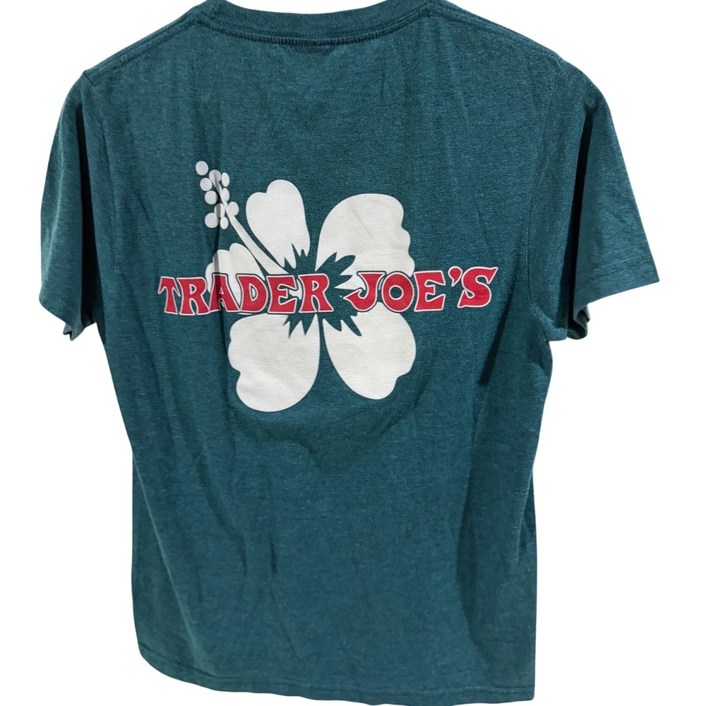 Trader Joe's Teal Green Hibiscus Flower Graphic T-Shirt Mens Small Crewneck Tee